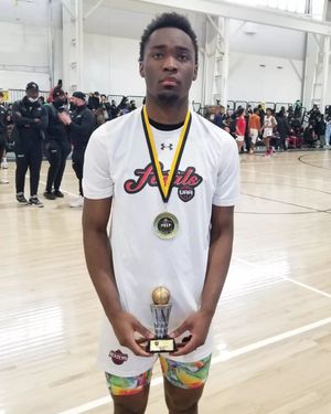 Image post by @onpointbasketball on Instagram