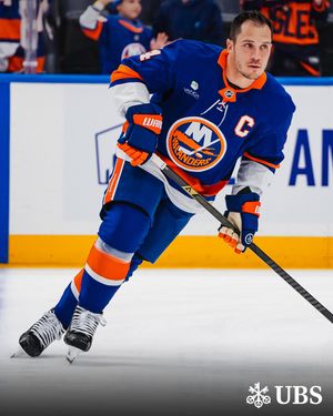 Image post by @nyislanders on Instagram