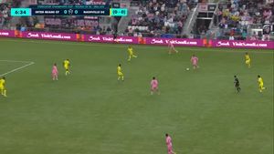 Video post by @thechampions on Facebook