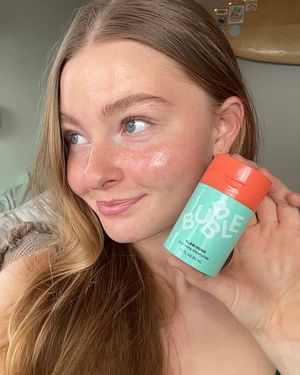 Image post by @elfcosmetics on Instagram
