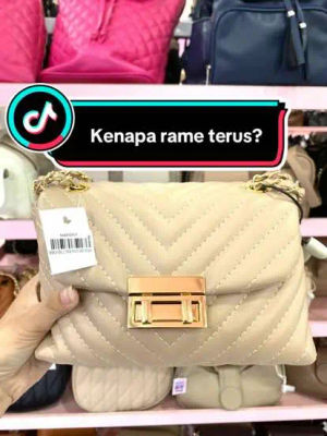 Image post by @deliwafastore.kediri on TikTok