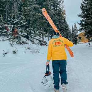 Image post by @j_skis on Instagram