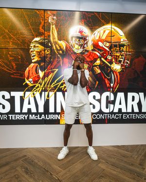 Image post by @commanders on Instagram