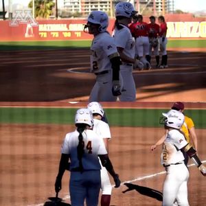Video post by @GopherSoftball on Facebook