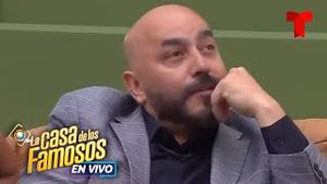 Video post by @telemundo on YouTube