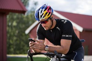 Image post by @oakley on Twitter
