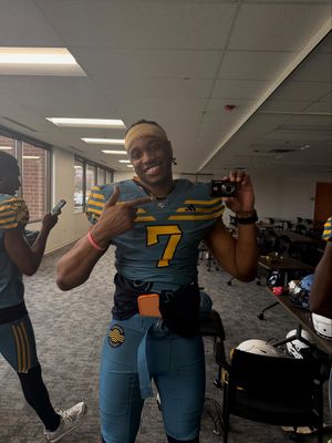 Image post by @fishersfreightfootball on Instagram