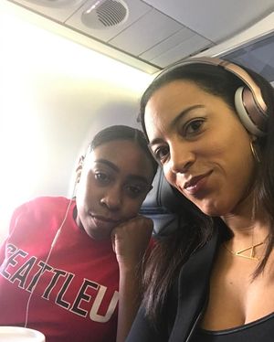 Image post by @angelarye on Instagram