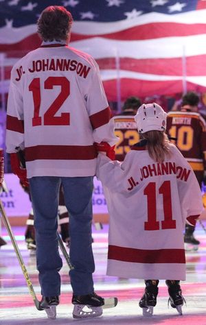 Image post by @BadgerMHockey on Twitter