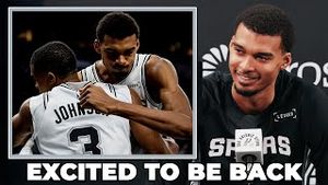 Video post by @spurs on YouTube