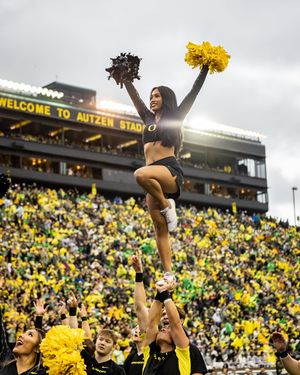 Image post by @oregoncheer on Instagram