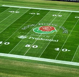 Image post by @rosebowlgame on Twitter