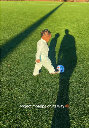 Video post by @doseofkhadija on TikTok