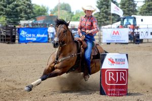 Image post by @mandanrodeo on Instagram