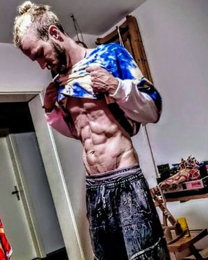 Image post by @sebastianthegymviking on Instagram