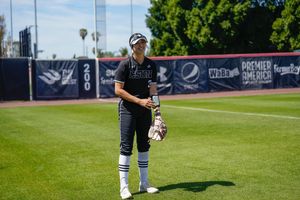 Image post by @csunsoftball on Instagram