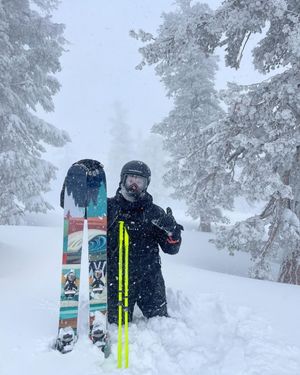 Image post by @j_skis on Instagram