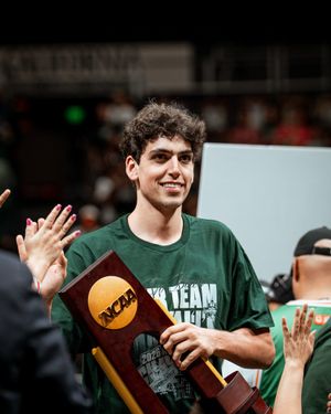 Image post by @hawaiimvb on Instagram