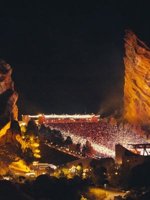 Image post by @printsbytone on Instagram