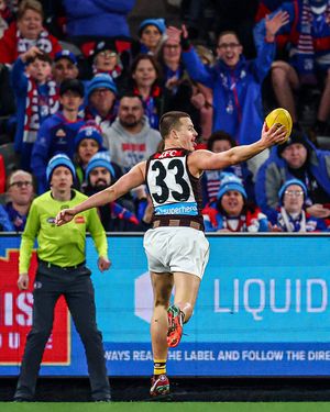 Image post by @AFL on Twitter/X