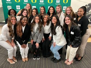 Image post by @OregonAcroTumb on Twitter