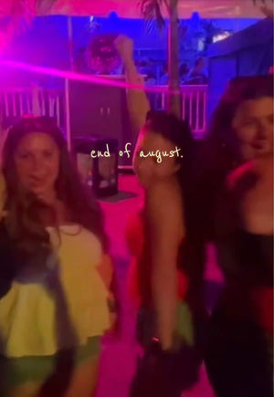 Video post by @charlotteottaiano on TikTok