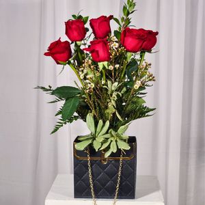 Image post by @flowergardenatl on Instagram