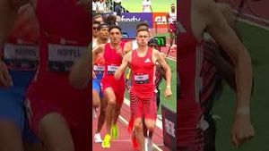 Video post by @usatf on YouTube