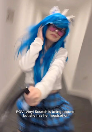 Video post by @ember.w0lf on TikTok