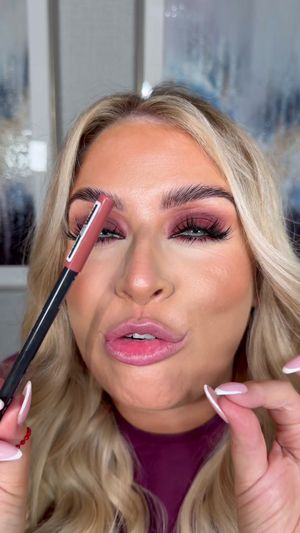 Video post by @beckymorganmakeup on TikTok