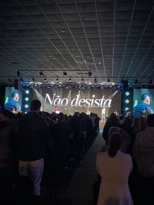 Image post by @carlinhosdj on Instagram