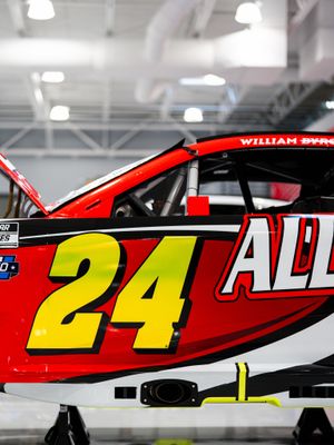 Image post by @teamhendrick on Instagram