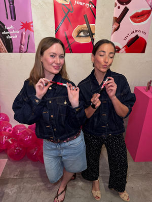 Image post by @benefitspain on Instagram