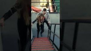 Video post by @telemundo on YouTube