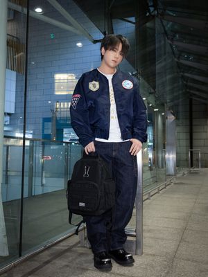 Image post by @ellemenhk on Instagram