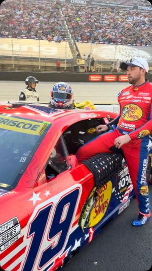 Video post by @ItsBristolBaby on Facebook