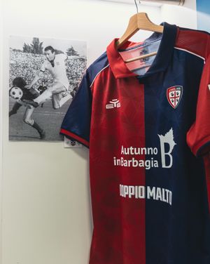 Image post by @cagliaricalcio on Instagram