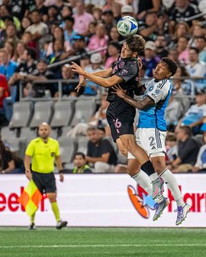 Image post by @mrlo__ on Instagram