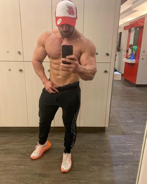 Image post by @robsmith_wbffpro on Instagram