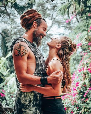 Image post by @alexandraamielyons on Instagram