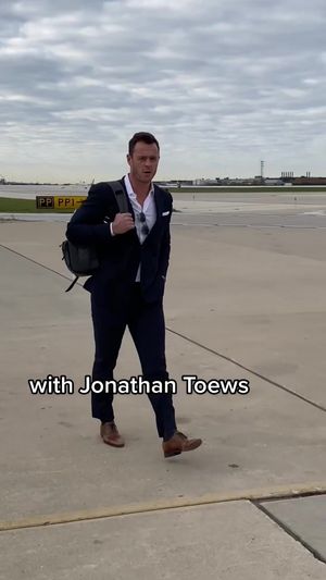 Video post by @nhlblackhawks on TikTok