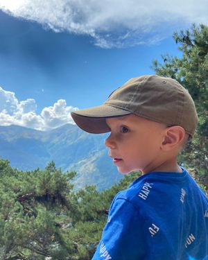 Image post by @beaufourfamily on Instagram