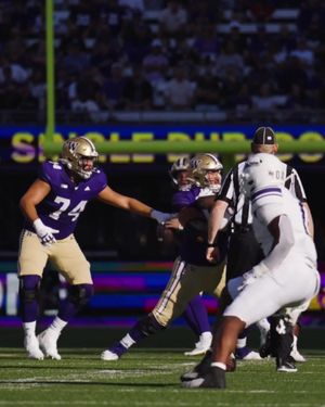 Video post by @uw_football on TikTok
