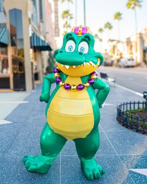 Image post by @UniversalORL on Twitter