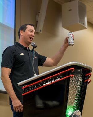 Image post by @rowdybusch on Instagram