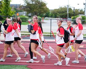 Image post by @ysuwlax on Instagram