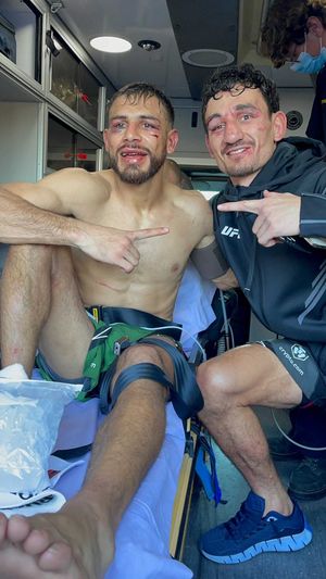 Image post by @UFC_CA on Twitter/X