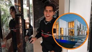 Video post by @isaakpresley on YouTube