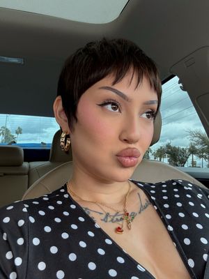 Image post by @ashleynicolequiroz on Instagram