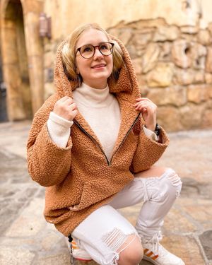 Image post by @snugzmeow on Instagram